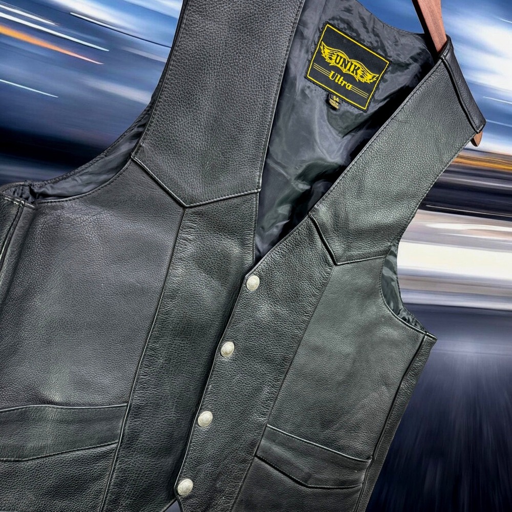 UNIK Ultra Leather Motorcycle Vest Mens‎ 54 Black Biker Buffalo Nickel Snaps